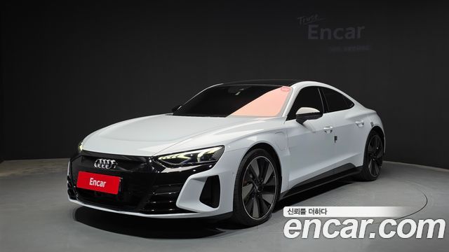 Audi e-tron GT 2021