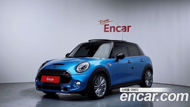 MINI Cooper 2015