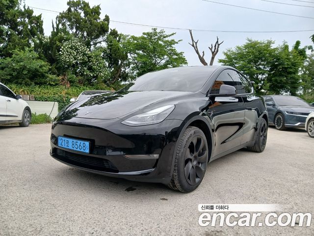 Tesla Model Y 2022