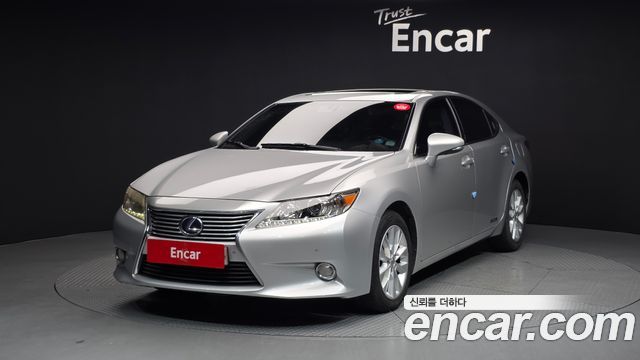 Lexus ES 2013