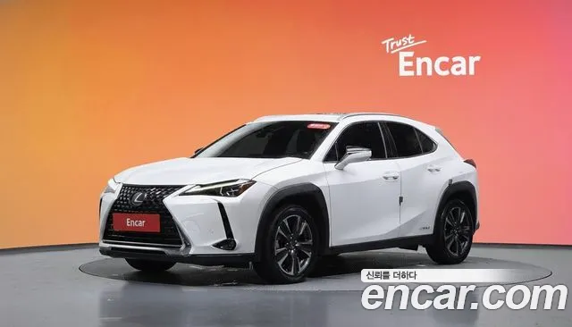 Lexus UX 2019