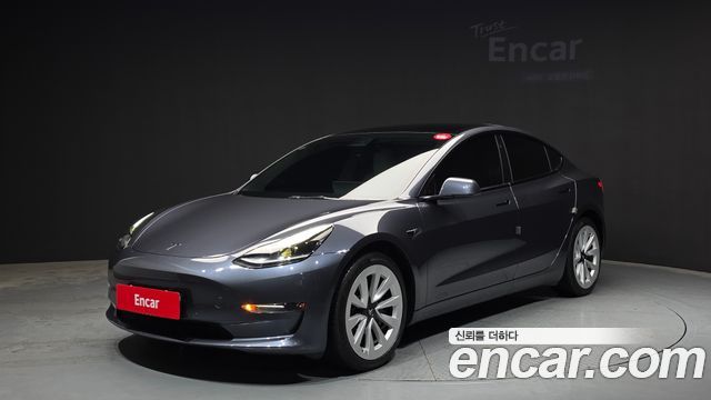 Tesla Model 3 2022
