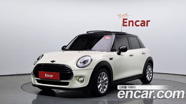 MINI Cooper 2018