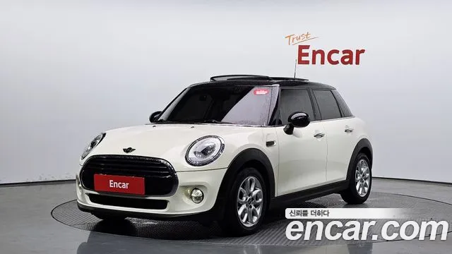 MINI Cooper 2018
