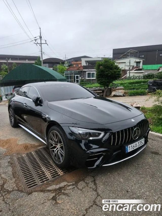 Mercedes-Benz AMG GT 2024