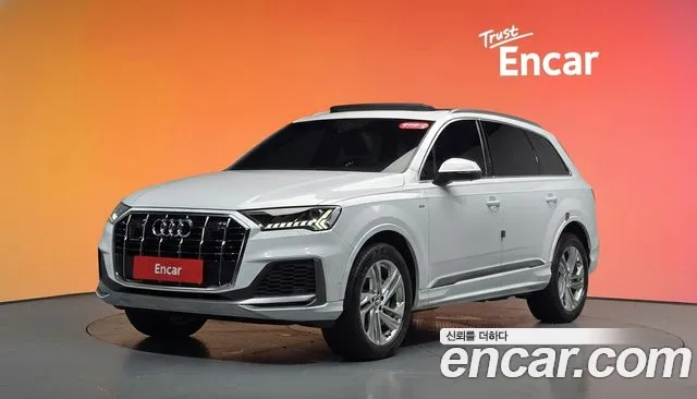 Audi Q7 2021