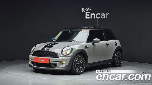 MINI Cooper 2012