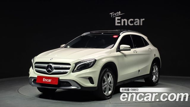 Mercedes-Benz GLA-Class 2017