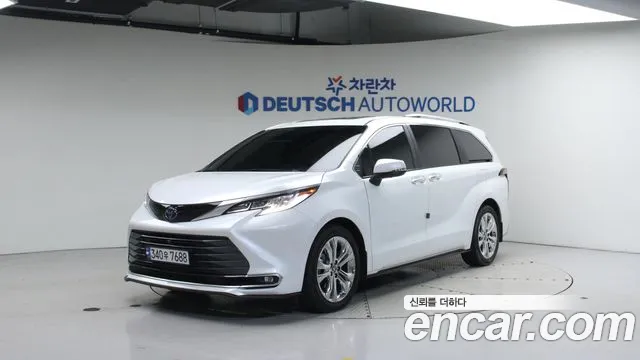 Toyota Sienna 2023
