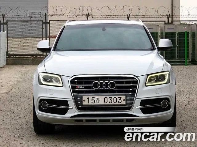 Audi SQ5 2016