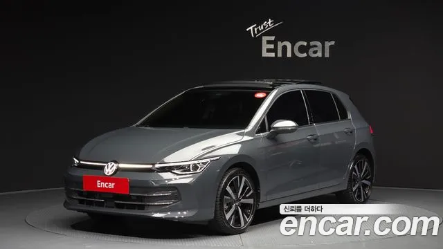 Volkswagen Golf 2025