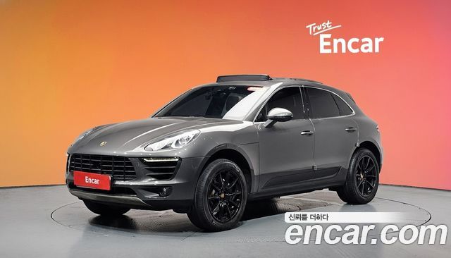 Porsche Macan 2014