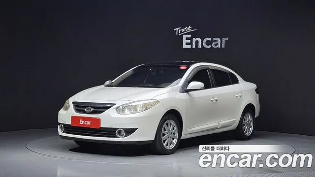 Renault SM3 2010
