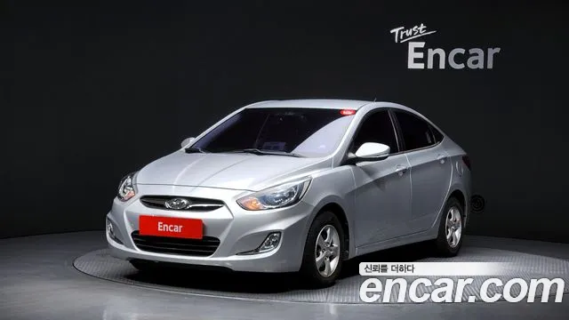 Hyundai Accent 2012