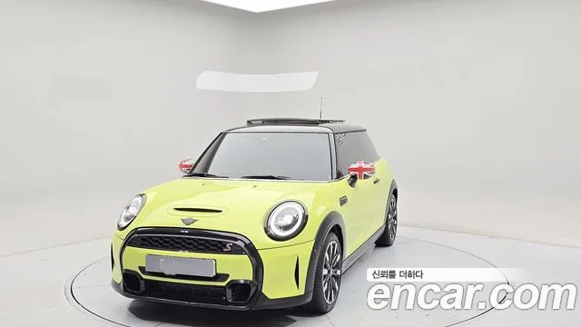 MINI Cooper 2023