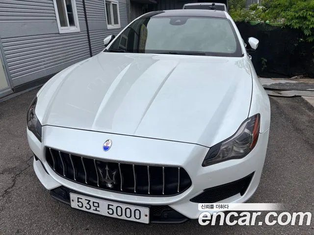 Maserati Quattroporte 2017