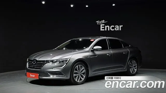 Renault SM6 2016