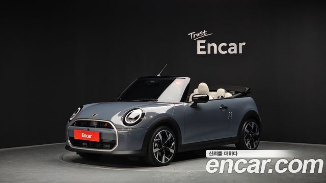MINI Cooper Convertible 2025