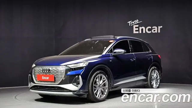 Audi Q4 e-tron 2025