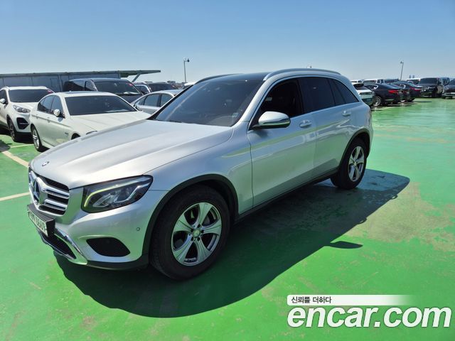 Mercedes-Benz GLC-Class 2016