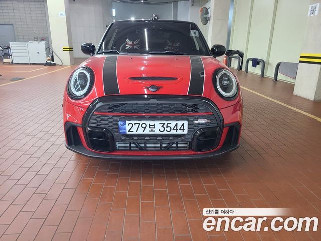 MINI Cooper Convertible 2024