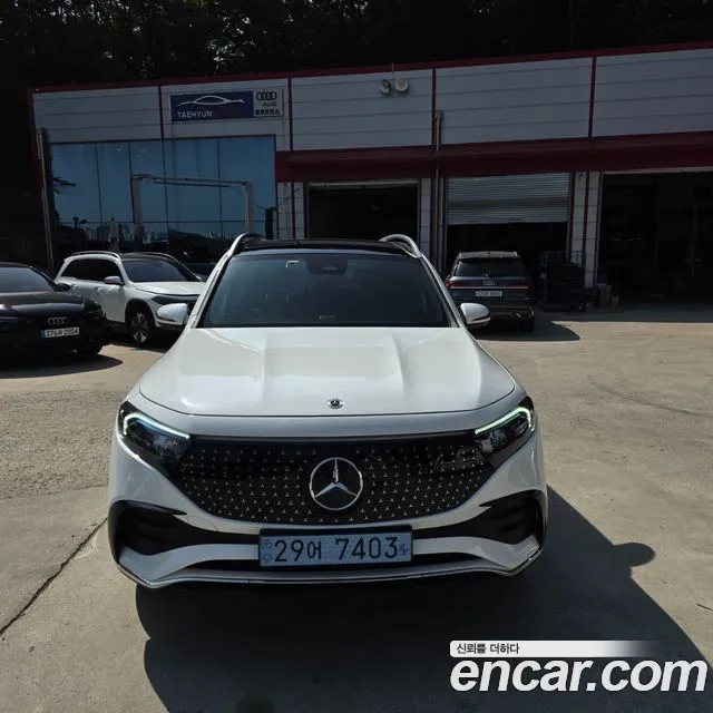 Mercedes-Benz EQB 2024