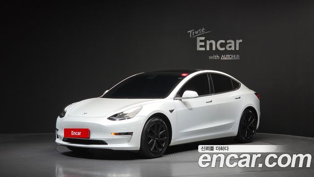 Tesla Model 3 2020