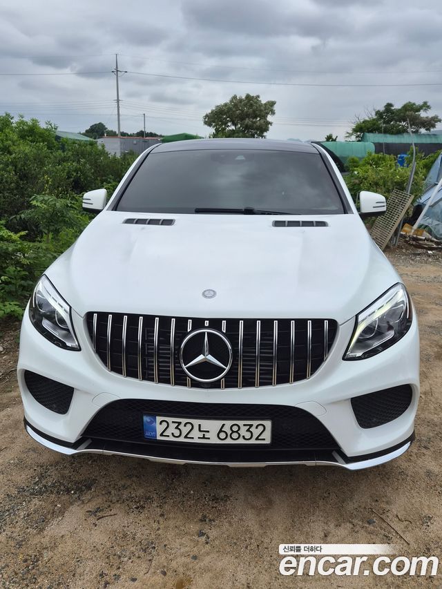 Mercedes-Benz GLE-Class 2016