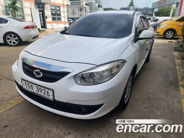 Renault SM3 2010