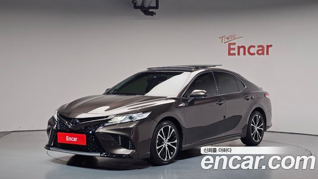 Toyota Camry 2020
