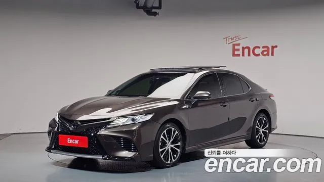 Toyota Camry 2020