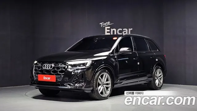 Audi Q7 2024