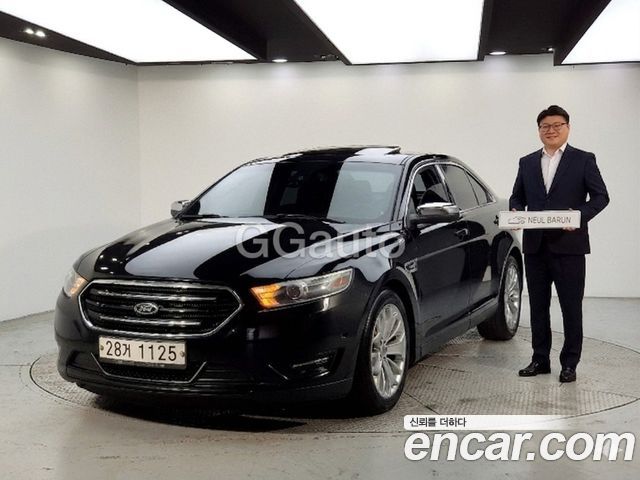 Ford Taurus 2013