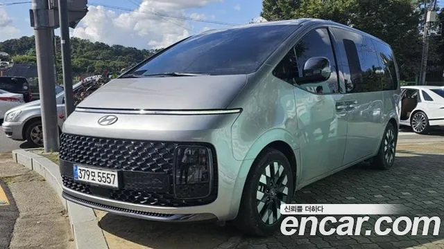 Hyundai Staria 2024