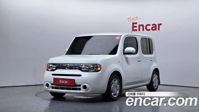 Nissan Cube 2011