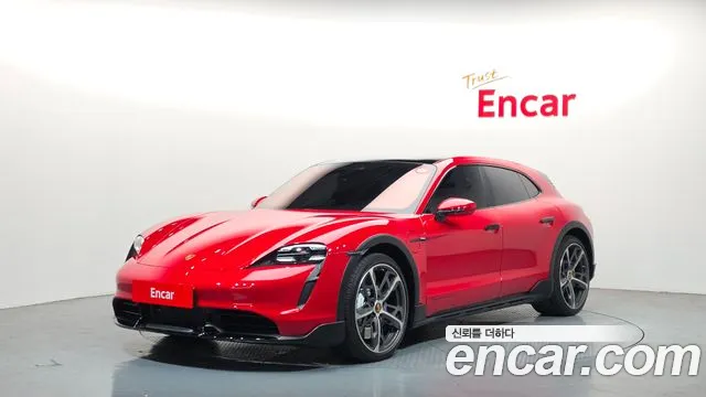 Porsche Taycan 2022