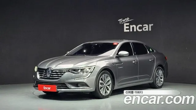Renault SM6 2016