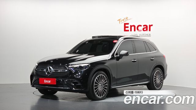 Mercedes-Benz GLC-Class 2025