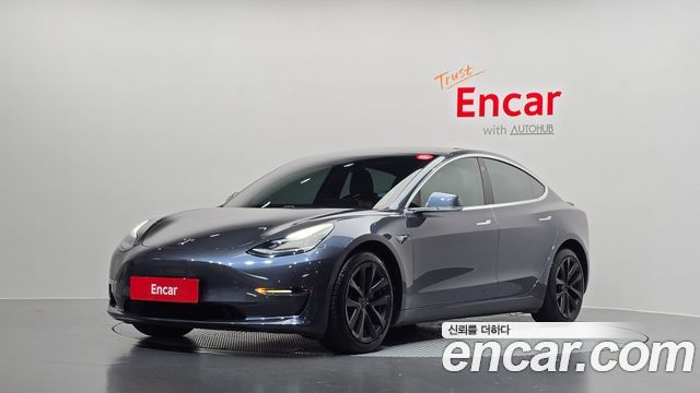 Tesla Model 3 2020