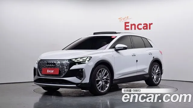 Audi Q4 e-tron 2025