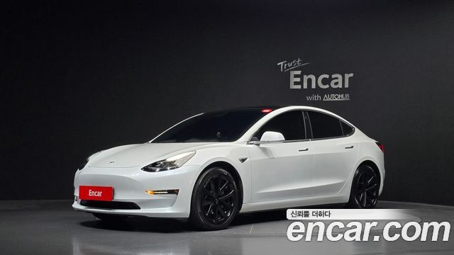 Tesla Model 3 2020