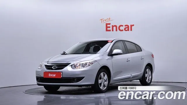 Renault SM3 2012