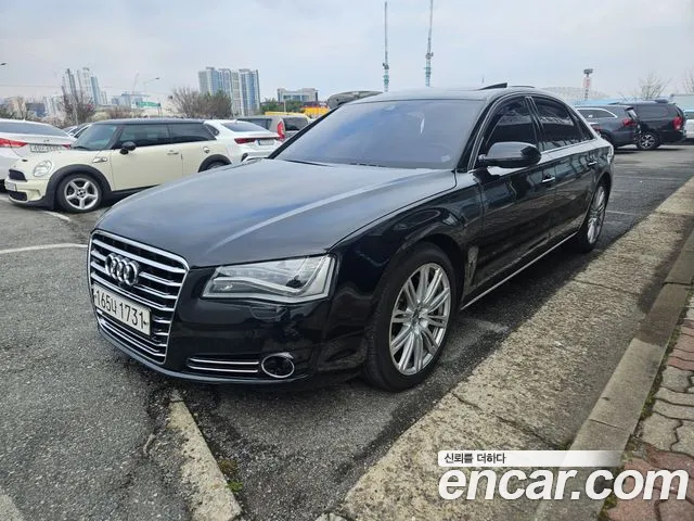 Audi A8 2012