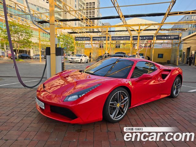 Ferrari 488 2019