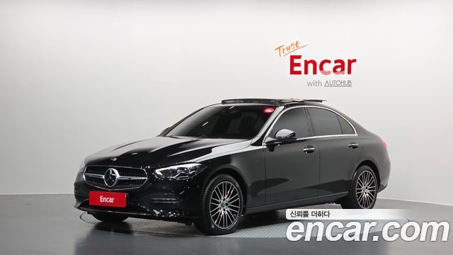 Mercedes-Benz C-Class 2025