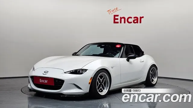 Mazda MX-5 Miata 2021