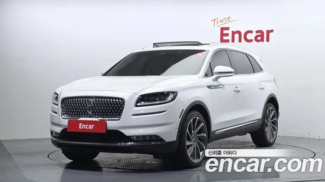 Lincoln Nautilus 2023