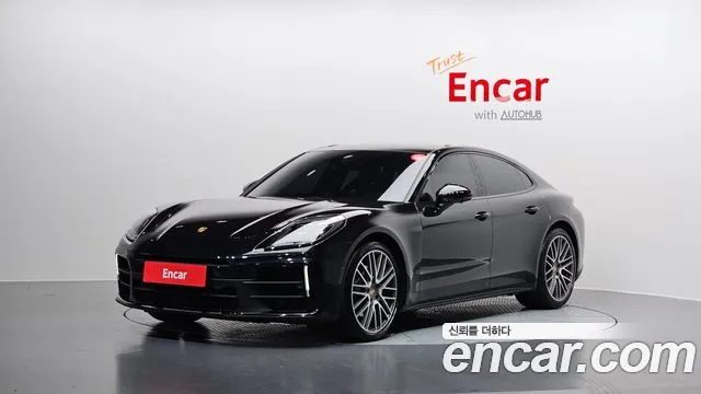 Porsche Panamera 2024
