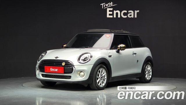 MINI Cooper 2018