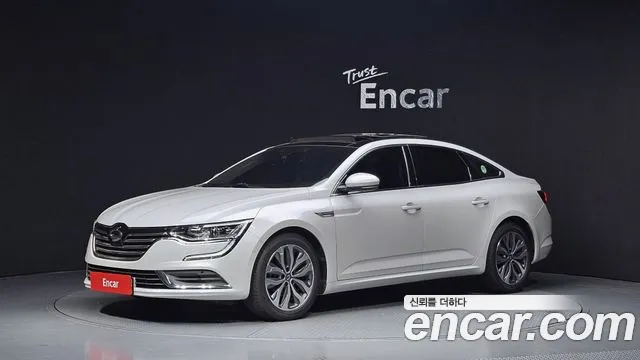 Renault SM6 2016